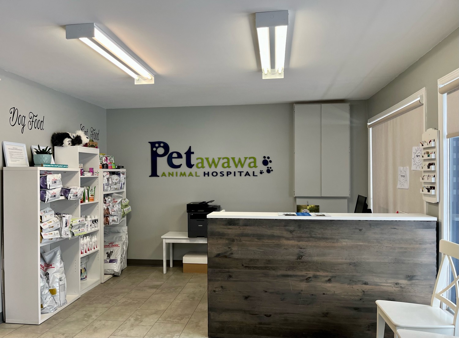Petawawa Animal Hospital - Reception Area